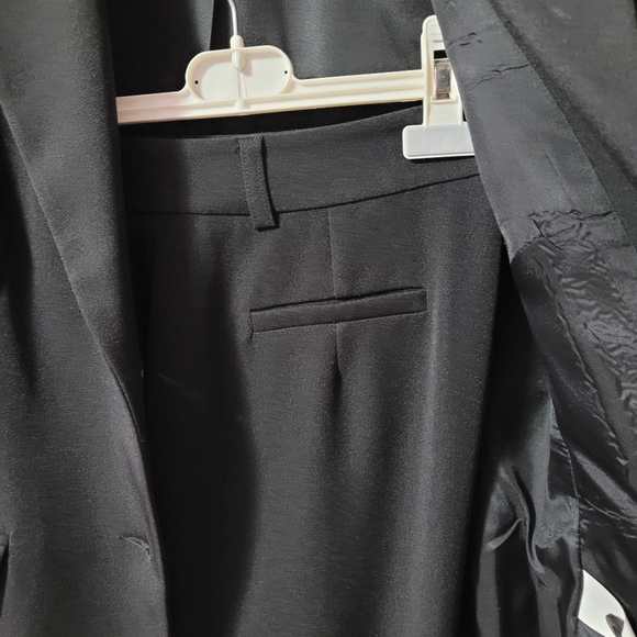 Femme carriers pant suit - Picture 2 of 3